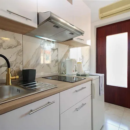 Appartement Near In Barbariga-istrien 54362
